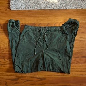 Athleta dark green jogger style track pants